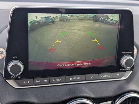 Used 2024 Nissan Sentra SV FWD image 17