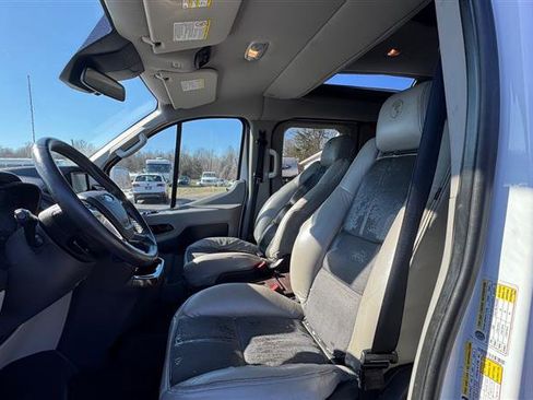 Used 2016 Ford Transit 150 XLT image 36