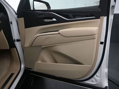 Certified 2023 Cadillac Escalade Premium Luxury AWD/4WD image 22