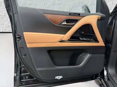 New 2026 Lexus LX 600 4WD w/ Luxury Package image 24