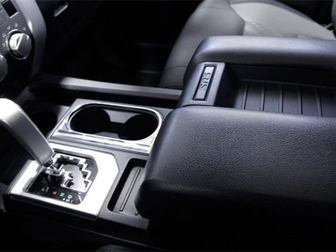 Used 2019 Toyota Tundra SR5 image 26