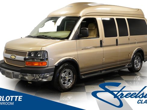 Used 2006 Chevrolet Express 1500 w/ Preferred Equipment Group image 1