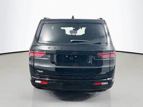 New 2025 Jeep Wagoneer Series II w/ Convenience Group I AWD/4WD image 6