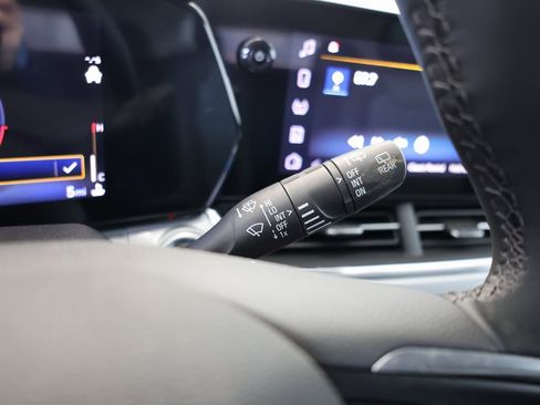 New 2026 Chevrolet Trax LT w/ LT Convenience Package image 17