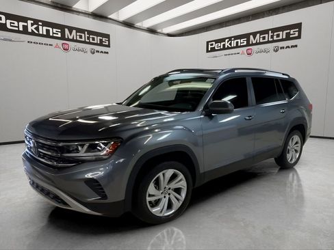 Used 2023 Volkswagen Atlas SE w/ Panoramic Sunroof Package AWD/4WD image 1