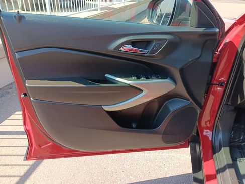 Used 2026 Chevrolet Trax LS FWD image 10