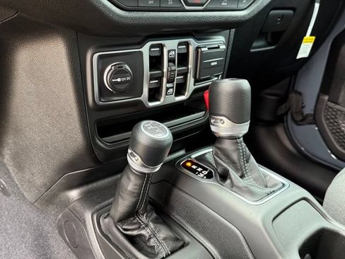 New 2026 Jeep Wrangler Unlimited Sport AWD/4WD image 23