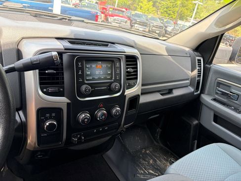Used 2017 RAM 2500 SLT AWD/4WD image 31