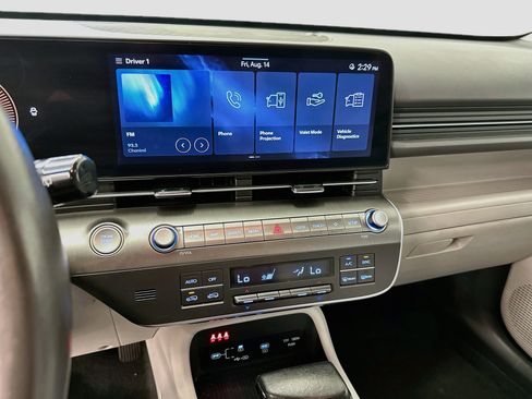 Used 2025 Hyundai Kona SEL AWD/4WD image 26