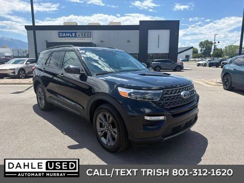 Used 2024 Ford Explorer XLT w/ Equipment Group 202A AWD/4WD image 1