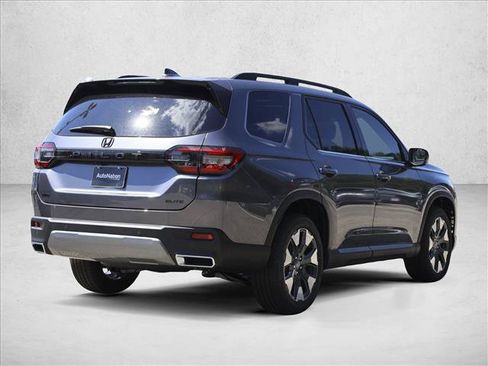 New 2026 Honda Pilot Elite image 5