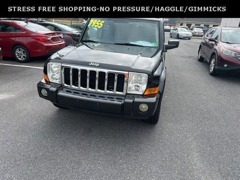 Used 2010 Jeep Commander Sport image 35