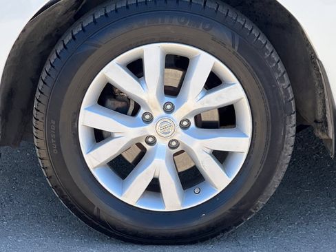 Used 2012 Nissan Murano S AWD/4WD image 26
