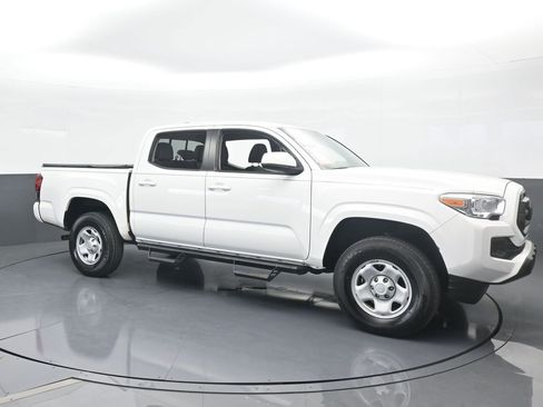 Used 2022 Toyota Tacoma 2WD Double Cab image 8