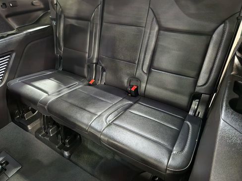 Used 2021 GMC Yukon Denali w/ Denali Premium Package AWD/4WD image 54