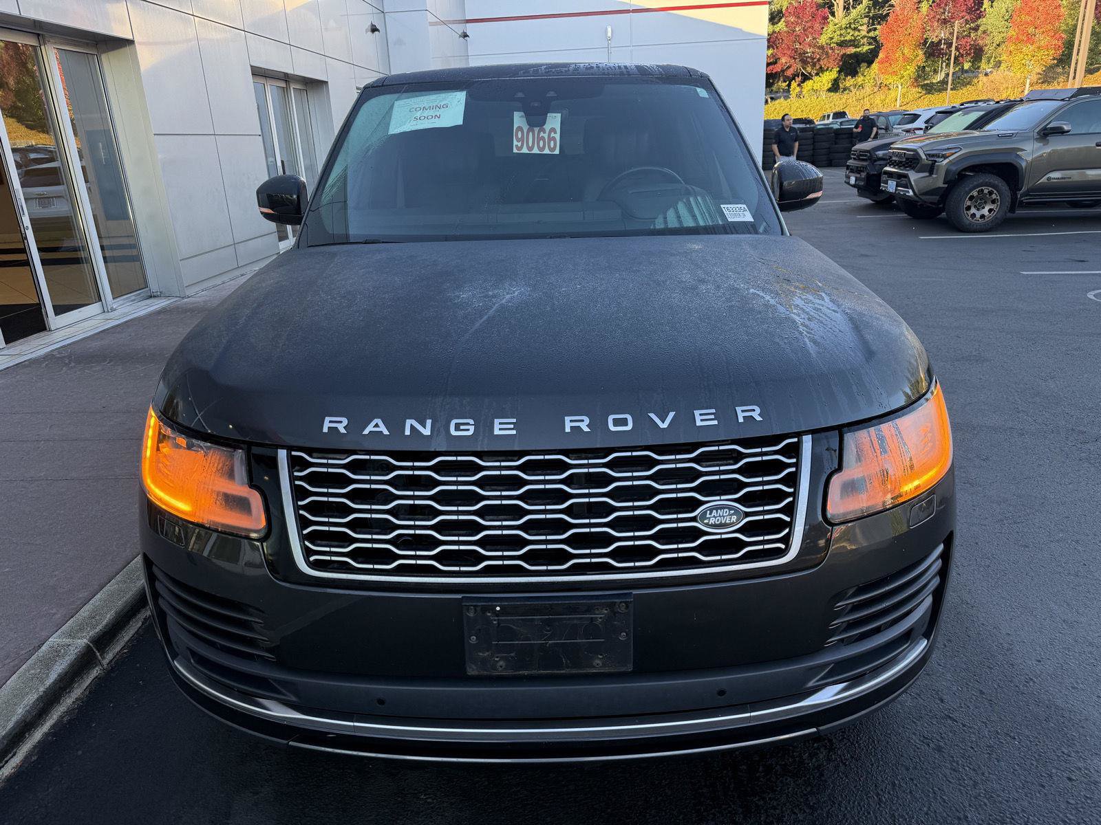 Used 2020 Land Rover Range Rover HSE AWD/4WD image 8
