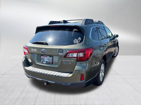Used 2016 Subaru Outback 2.5i Premium AWD/4WD image 9