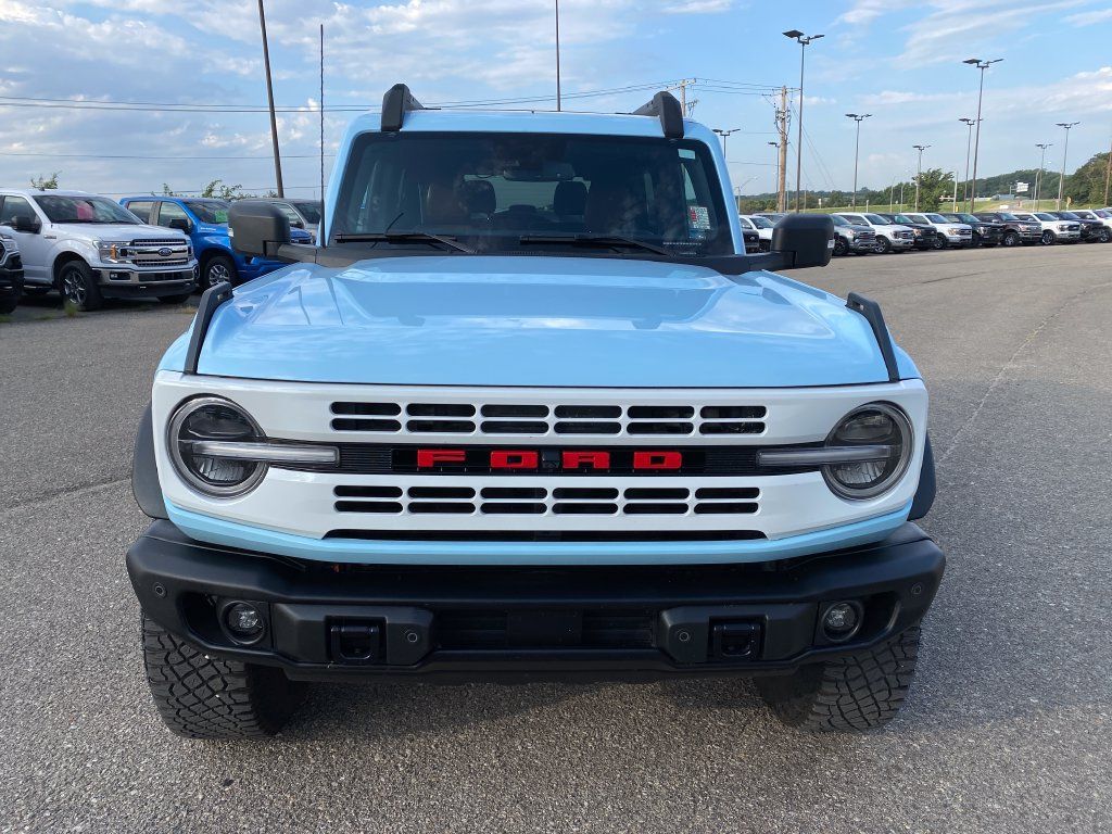 Used 2024 Ford Bronco Heritage Edition AWD/4WD image 9