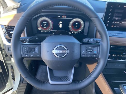 New 2026 Nissan Rogue Platinum w/ Tech Package image 24