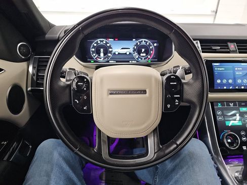 Used 2022 Land Rover Range Rover Sport HSE Silver Edition image 8