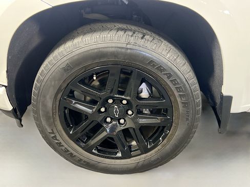 Used 2022 Chevrolet Silverado 1500 Custom w/ Rally Edition image 11