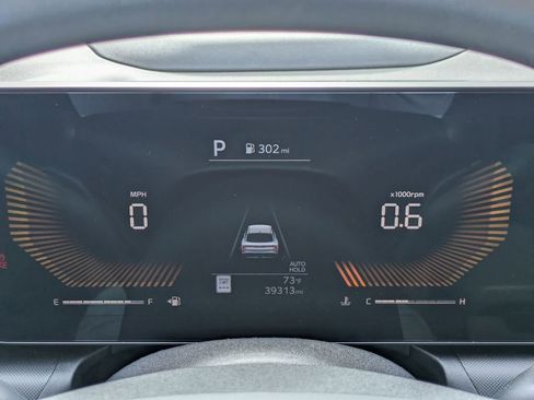 Used 2025 Kia K4 LXS image 16