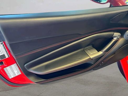 Used 2021 Ferrari F8 Tributo image 12