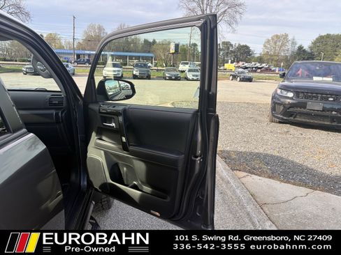 Used 2021 Toyota 4Runner Venture w/ Moonroof Package image 17