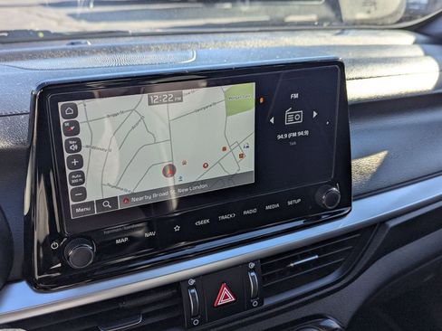 Used 2023 Kia Forte GT-Line w/ GT-Line Premium Package image 15