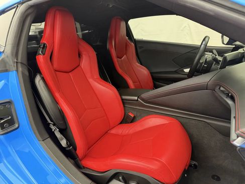 Used 2023 Chevrolet Corvette Stingray Coupe RWD image 49