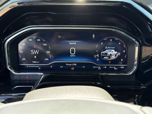 Used 2024 Chevrolet Silverado 1500 LT Trail Boss w/ LT Trail Boss Premium Package image 20