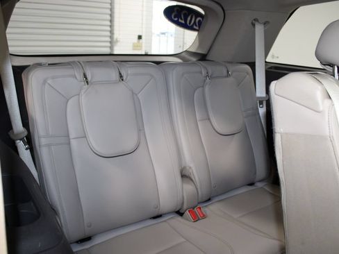 Used 2023 Lincoln Aviator Reserve w/ Equipment Group 201A AWD/4WD image 35
