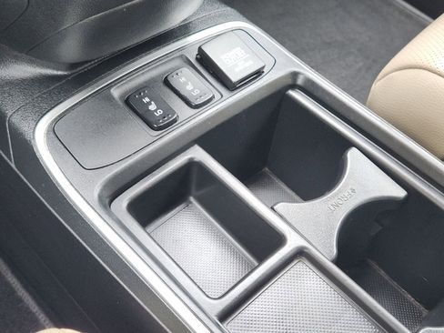 Used 2016 Honda CR-V Touring image 19