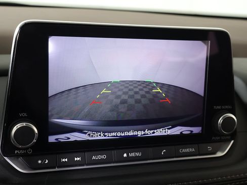 Used 2023 Nissan Rogue SV AWD/4WD image 43