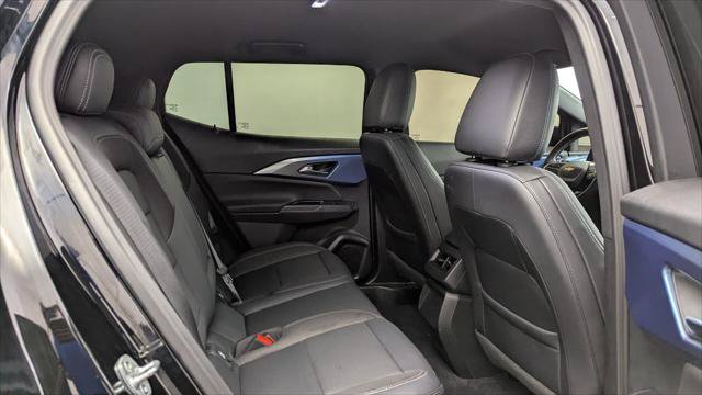Used 2025 Chevrolet Equinox EV LT FWD image 18