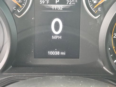 Used 2024 Jeep Gladiator Sport image 24