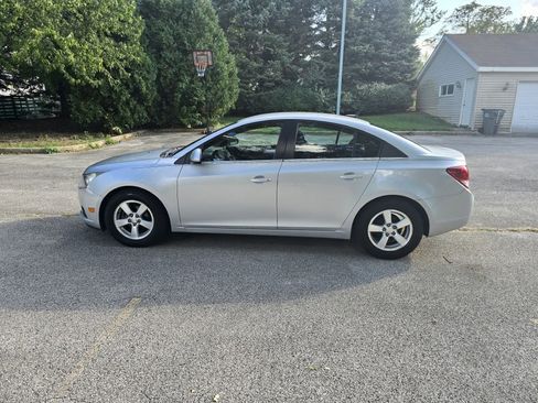 Used 2013 Chevrolet Cruze LT image 6