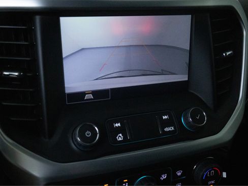 Used 2023 GMC Acadia SLT w/ Elevation Edition FWD image 16