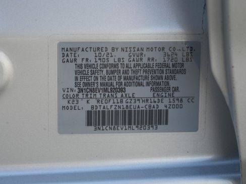 Used 2021 Nissan Versa SV FWD image 38