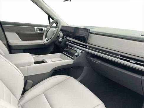 Used 2024 Hyundai Santa Fe Calligraphy image 15