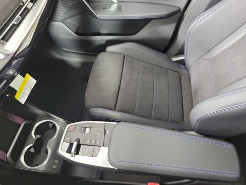 New 2026 BMW X1 M35i image 23