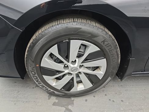 Used 2025 Nissan Altima 2.5 S image 15