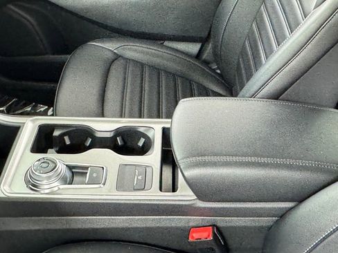 Used 2024 Ford Edge SEL w/ Convenience Package AWD/4WD image 35