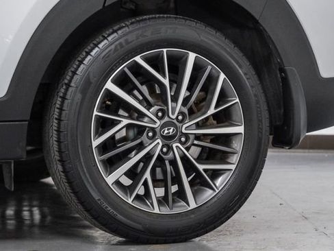 Used 2019 Hyundai Tucson Limited FWD image 56