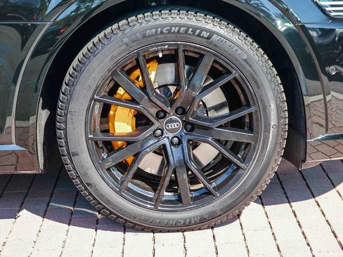 Used 2023 Audi e-tron Chronos w/ Chronos Package image 10