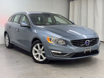 Used 2017 Volvo V60 T5 Premier w/ Convenience Package