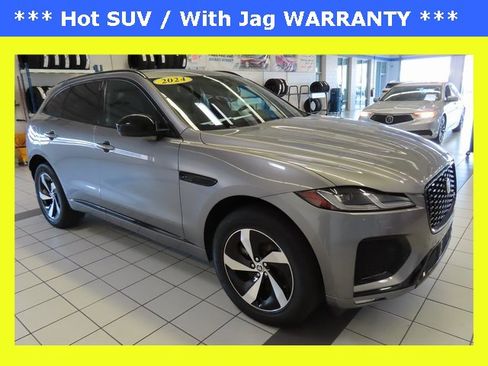 Used 2024 Jaguar F-PACE R-Dynamic S image 1