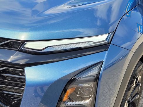 New 2026 Chevrolet Equinox RS w/ Safety and Technology Package FWD image 5