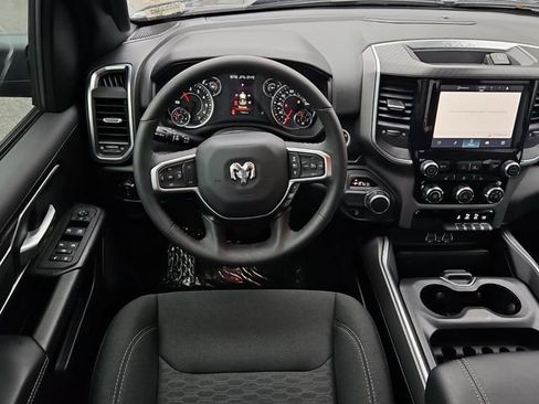 Used 2025 RAM 1500 Big Horn image 9