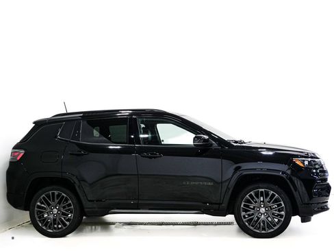 Used 2023 Jeep Compass High Altitude AWD/4WD image 5